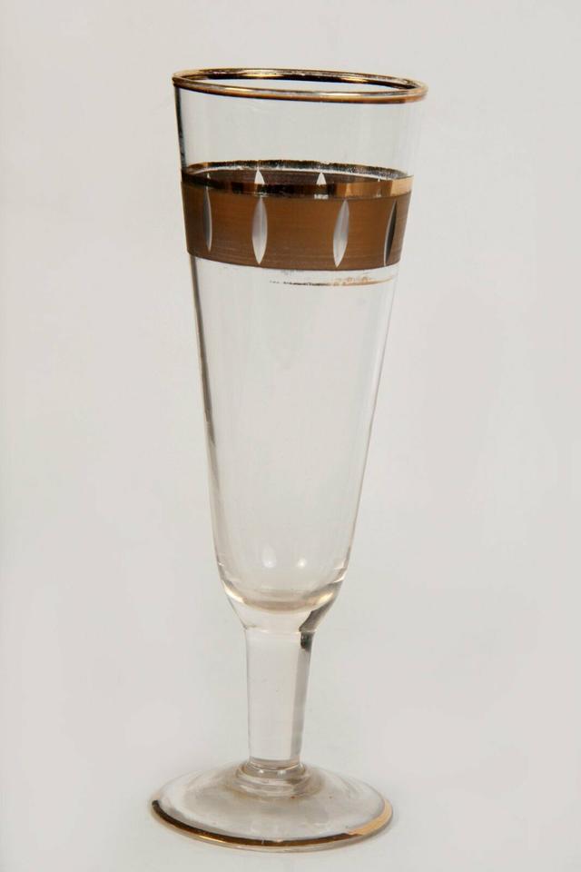 Altes Sektglas m. Goldrandbordüre u. Goldrand vintage 60/70er in Berching