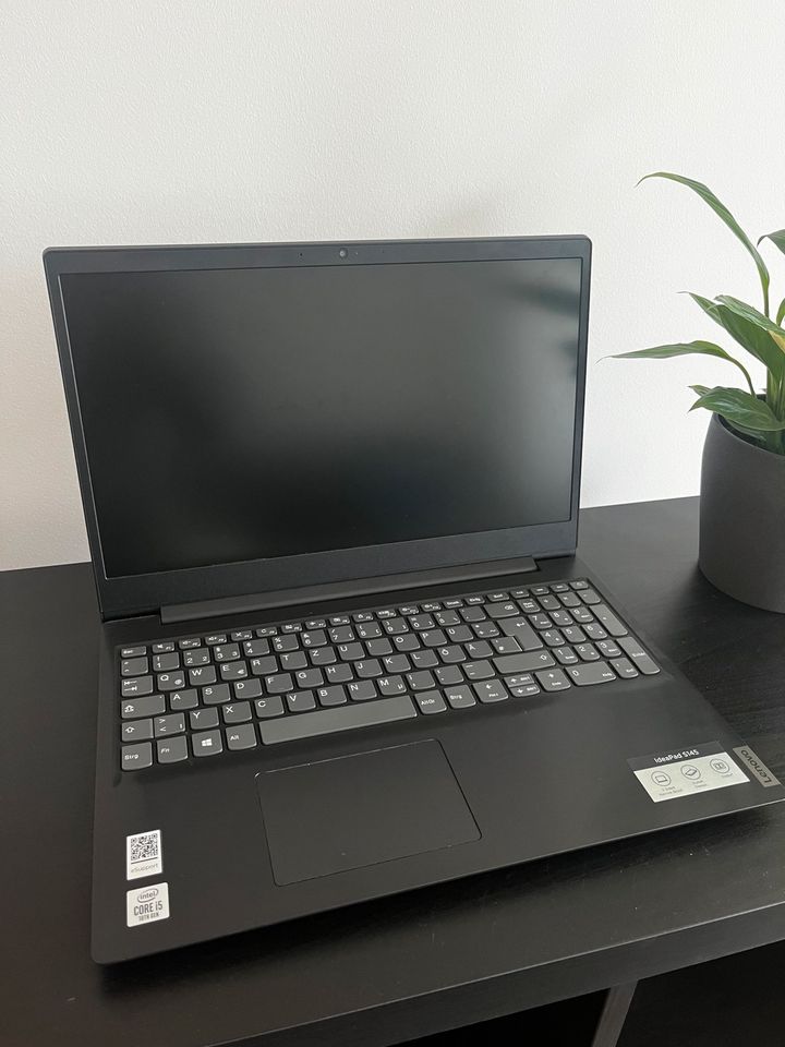 Lenovo IdeaPad S145 Laptop in Bremen