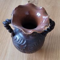alte Vase braun, sieht aus als wäre die Hülle aus Holz Hessen - Wölfersheim Vorschau