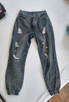 Jeans high waist 36 (S) Cargo Jeans, dunkelgrau mit Fransen, NEU Bayern - Memmingen Vorschau