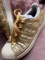 Sneaker von Adidas Gold Pailletten Gr 36. 2/3. Uk4❤️❤️ Düsseldorf - Derendorf Vorschau