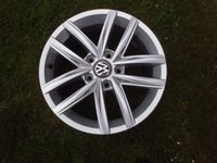 1 Alufelge 6,5x16 ET 46 Lk 5x112 5G0601025CS Golf 7 Niedersachsen - Garbsen Vorschau