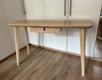 Holztisch Ikea LISABO Schreibtisch, Eschenfurnier, 118x45 cm Kr. München - Aschheim Vorschau