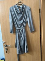 Damen Blusenkleid Satin Grau Größe 40 Baden-Württemberg - Bad Friedrichshall Vorschau