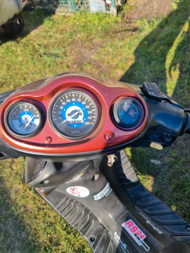 Suzuki AY 50 Scooter in Gräfenhainichen