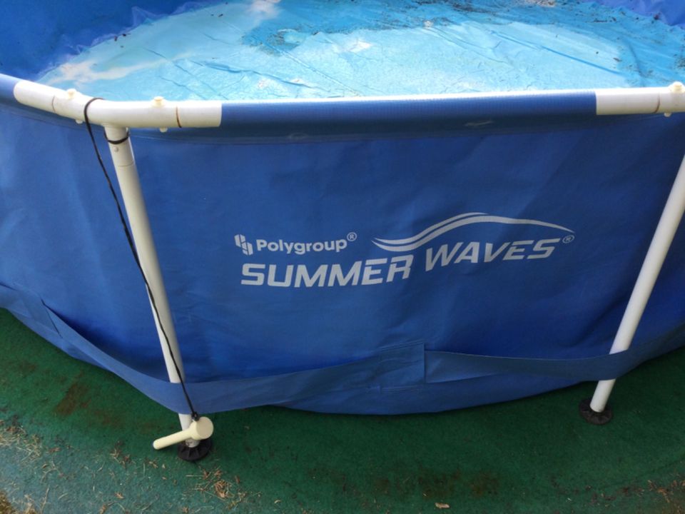 Swimmingpool (366 x 84 cm) der Marke „Summer Wave“ Pool in Düsseldorf