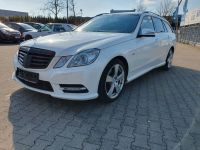 Mercedes-Benz E 300 CDI AVANTGARDE AMG LEDER PANORAMA NAVI Essen - Altenessen Vorschau