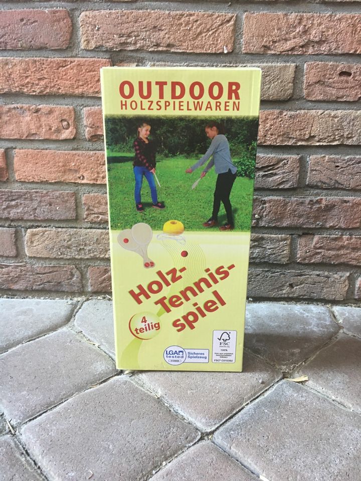 Holz Tennisspiel in Krefeld