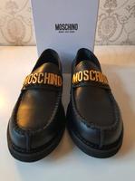 Moschino Leder-Slipper Größe 35 Berlin - Tempelhof Vorschau