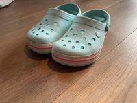 Crocs mint-pink Größe 5/7 Nordrhein-Westfalen - Geldern Vorschau