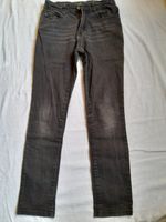 leichte schwarze Jeans Gr. 152 von  Manguun Niedersachsen - Weyhe Vorschau