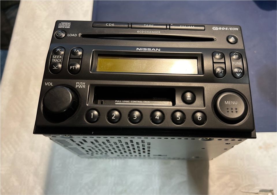 Nissan Xtrail Radio Original 28188 EQ300 PP-2609T in Spraitbach