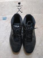 Turnschuhe von Reebok Gr.43 Bayern - Essenbach Vorschau