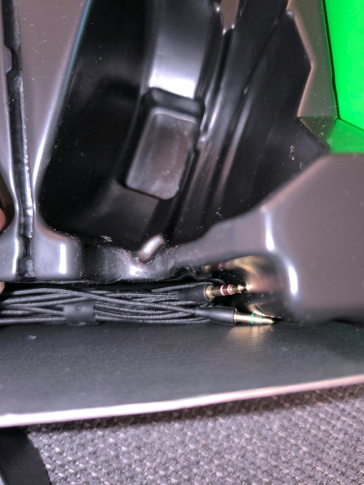 Razer Kraken Gamer Kopfhörer mit Kabel und Mikrofon in Rostock