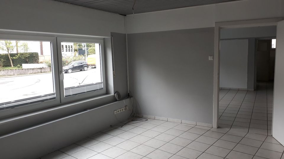 Büro/Praxis mit Schaufenstern in Lüdenscheid – obere Kölner Straße in Lüdenscheid