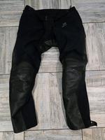 Motorradhose IXS in Größe 5XL Leder Motorradhose 5XL Niedersachsen - Hohenhameln Vorschau