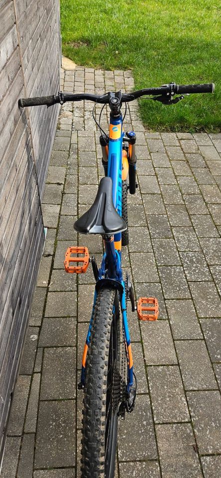 Giant Stance LTD 27,5 Fully MTB S Fahrrad Mountainbike downhill in Korbach