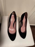 Original Gucci schwarze Pumps Größe 40 Nordrhein-Westfalen - Ahlen Vorschau
