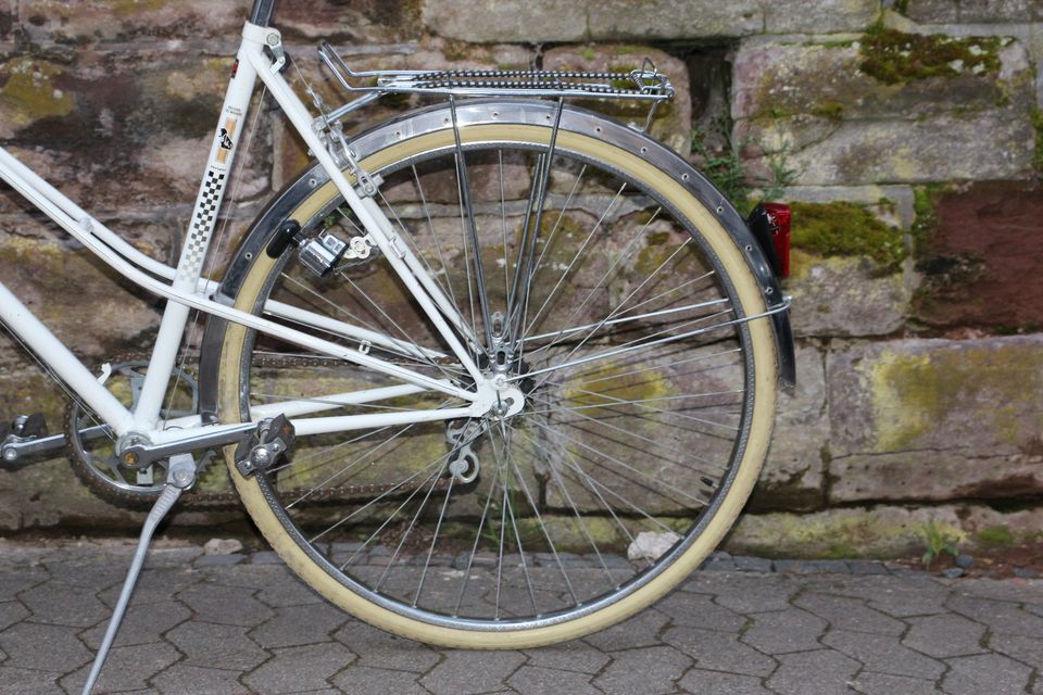 Peugeot 103 Record du monde mixte halb Rennrad / Cityrad Damen in Saarbrücken