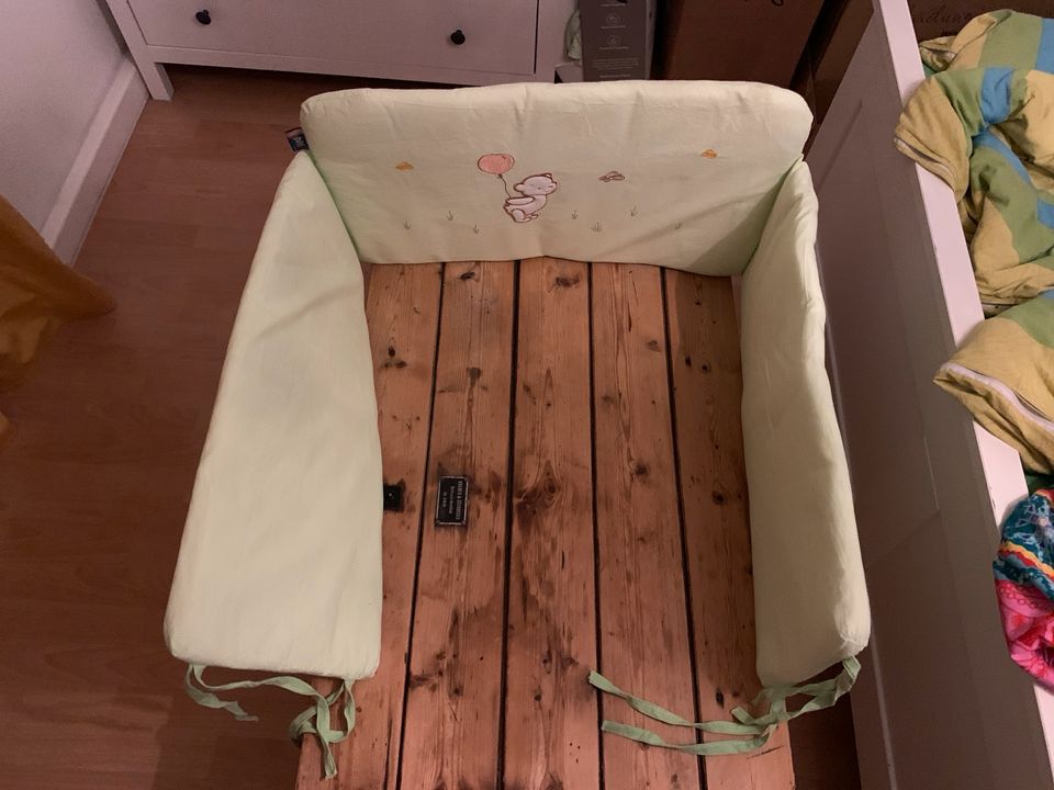 Umrandung Babybett in Würzburg