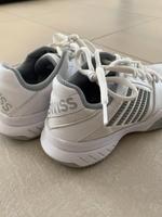 Turnschuhe Hallenschuhe Mädchen K-Swiss Gr.37 Nordrhein-Westfalen - Hamm Vorschau