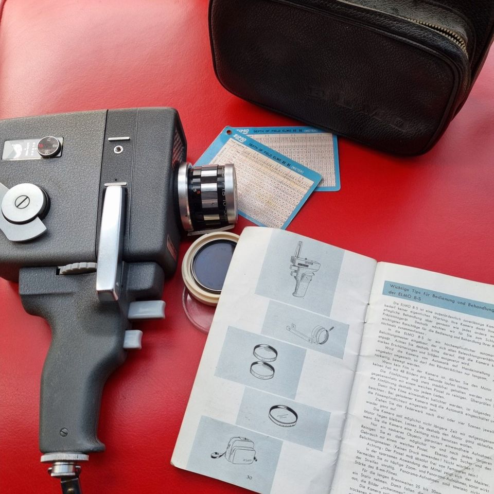 Elmo Filmkamera 8-S Zoom Auto-Eye, mit Pistolenhandgriff, Rarität in Hünfeld