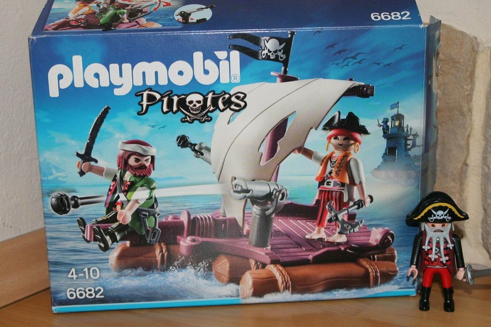 Playmobil 6682 PiratenFloß in Konz