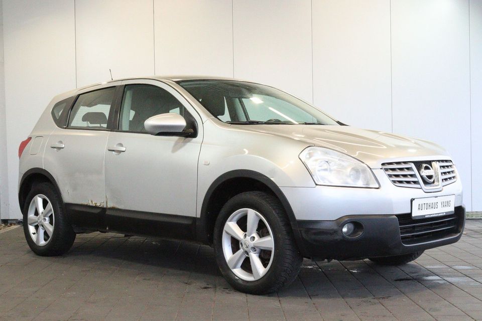 Nissan Qashqai 1.5 dCi TEMP+PDC+AHK+17" in Pinneberg