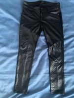 Guess Hose Legging Jegging Markenhose Lederlegging S 36 38 schick Frankfurt am Main - Sachsenhausen Vorschau