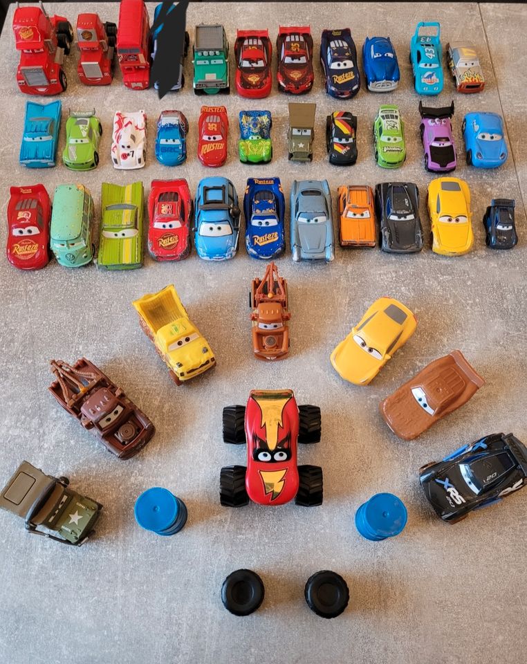 Disney Auto Cars Sammlung in Emden