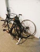 Zu Verschenken  fahrrad Teile. Fahrrad schrot Niedersachsen - Cloppenburg Vorschau
