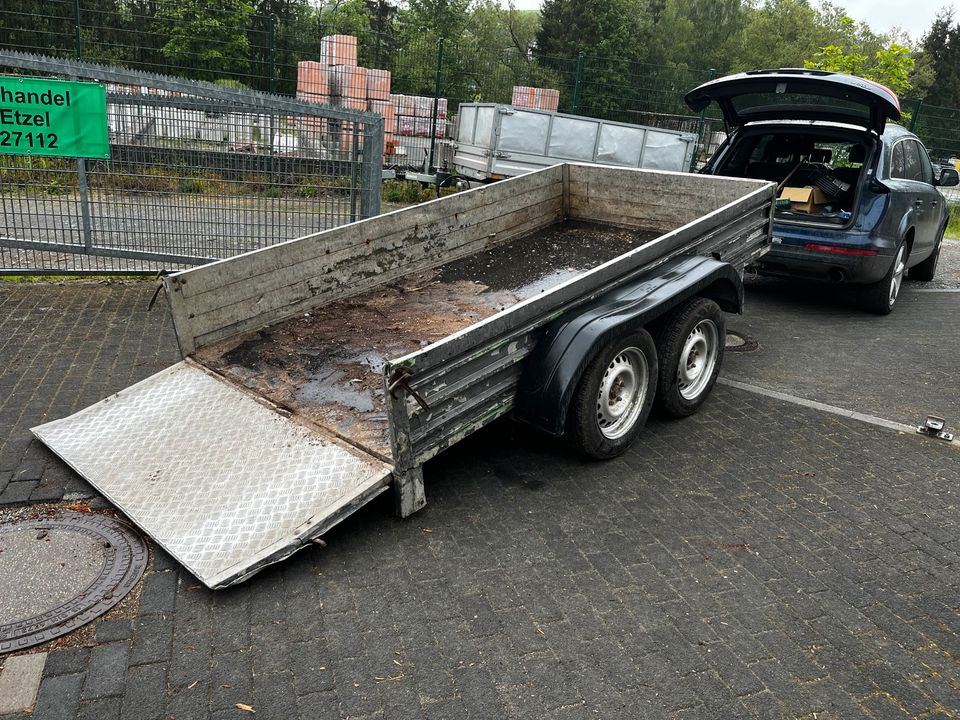 Anhänger, Maschinentransporter in Usingen