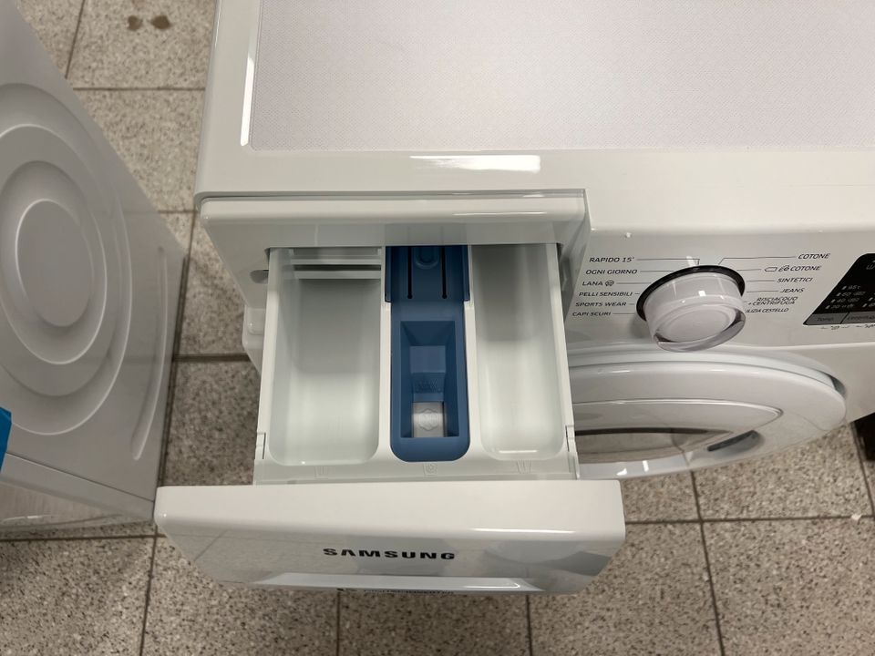 Samsung WW90K4430YW/ET Waschmaschine, freistehend, 9kg, 1400U/min in Garbsen