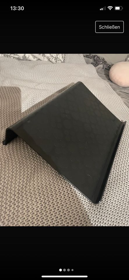 Laptop Unterlage Ständer Erhöhung schwarz in Atzelgift