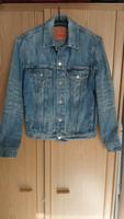 LEVIS Jeansjacke Blau Größe S Unisex Niedersachsen - Lüneburg Vorschau