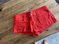 Damen Short kurz  rot neu Gr. 40 L Köln - Mülheim Vorschau