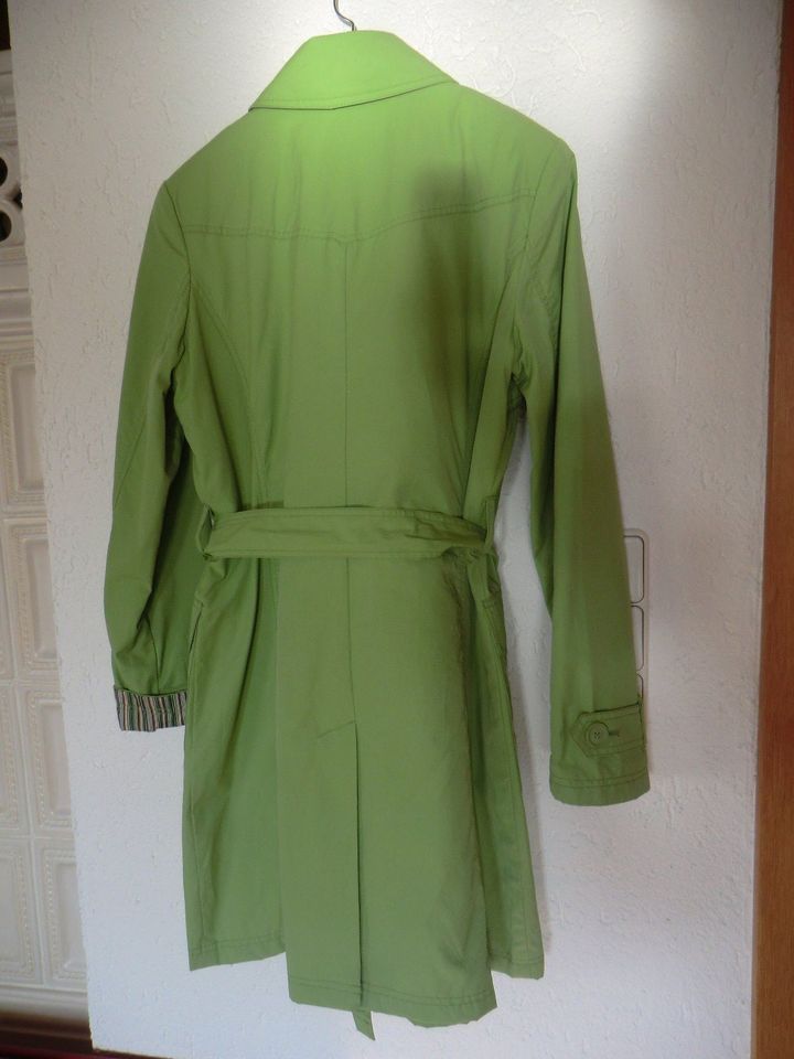 Sommermantel Trenchcoat Yessica Gr. 36 grün in Großmehring