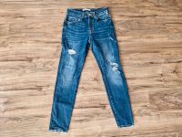 ZARA Jungen Herren Skinny Jeans Gr. 38 W27 Used Details Hessen - Borken Vorschau