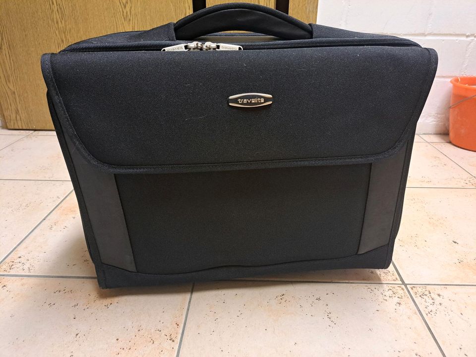 Travelite Koffer 2-Rad Business Trolley Schwarz in Wiesentheid