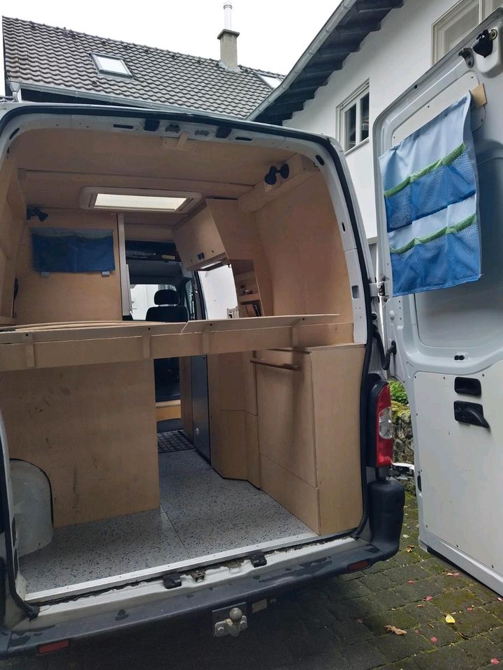 Opel Movano Campingbus 2,5 CDTI Eigenausbau 176.500 km TÜV 09/25 in Wachtberg