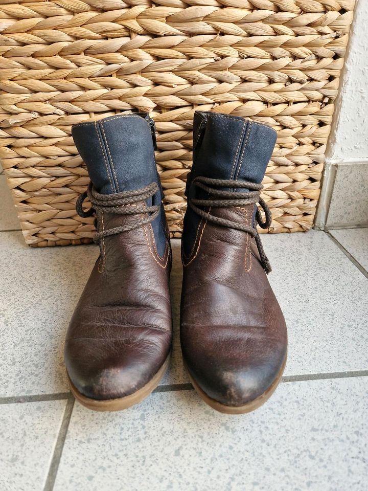 Stiefelette in 37 in Bonn