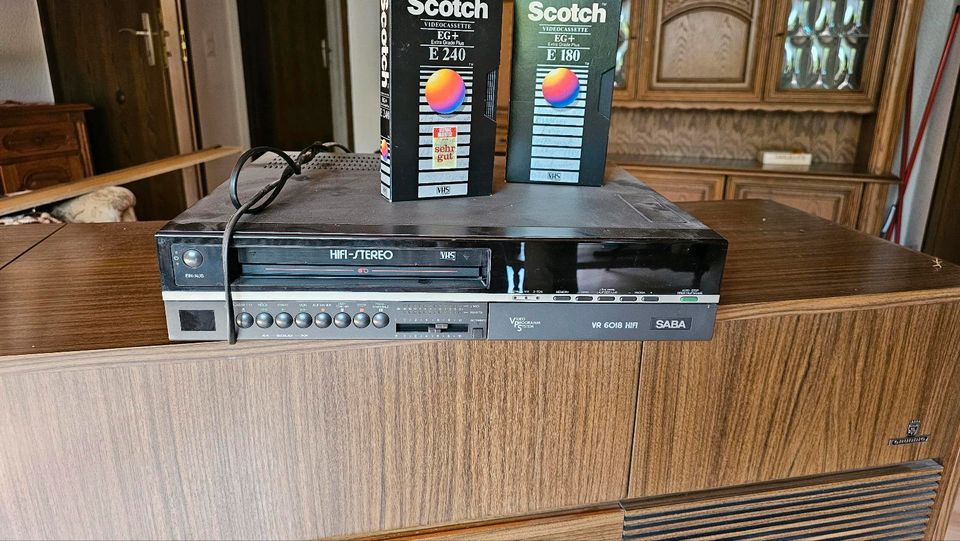 Sehr Gut Erhaltene  . VHS   Viedeo Recorder in Offenburg