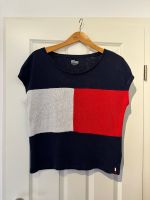 Tommy Hilfiger Top Damen Gr. M Damen Blau/ Weiß/ Rot Nordrhein-Westfalen - Meerbusch Vorschau