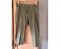 Sommer Damen Jeans beige grün mit Steinchen 3/4 7/8 Länge 46 Hessen - Herborn Vorschau