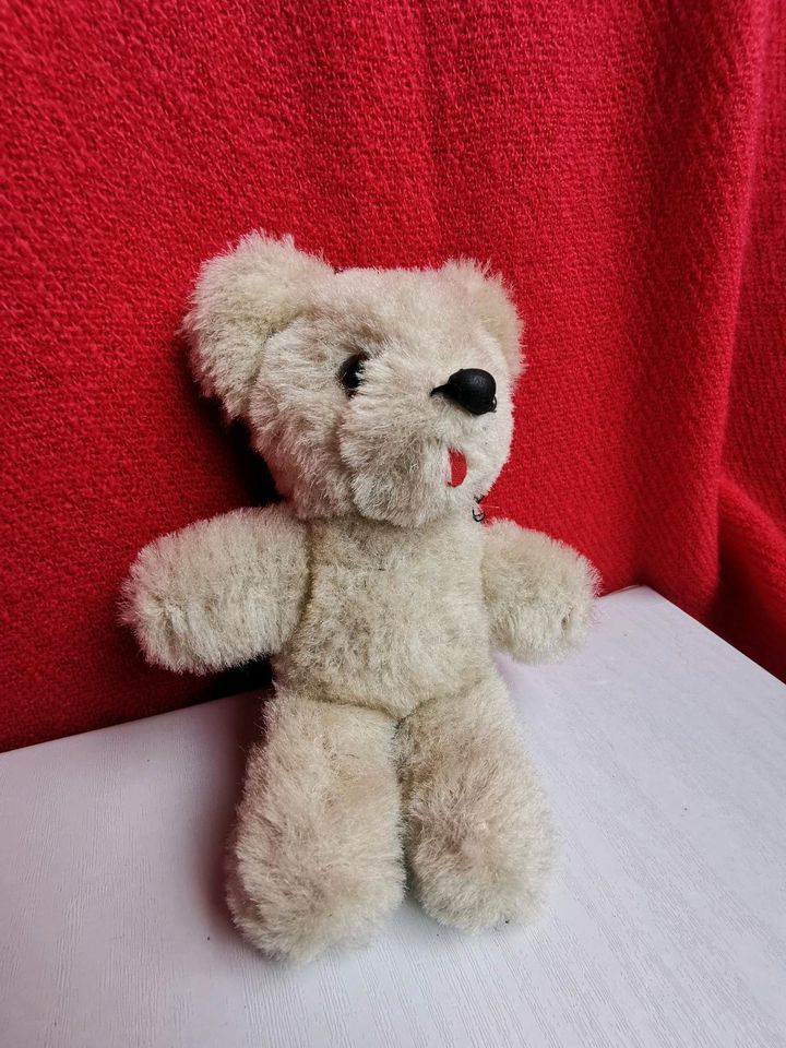 Vintage Teddy ca. 15 cm evtl. Shanghai Doll Factory? in Berlin