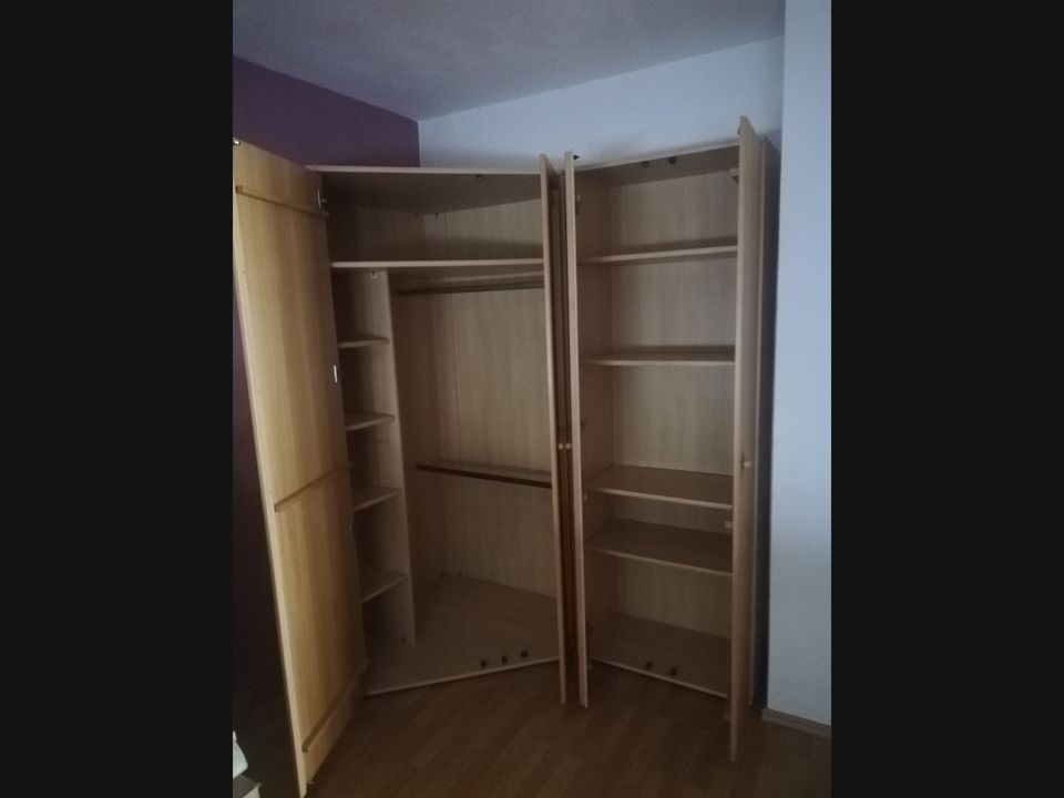 Kleiderschrank Holz in Bieberehren