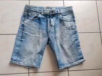 Celio Herrenshorts Jeansshorts Gr. 44 US 34 blaue Herrenhose Frankfurt am Main - Bergen-Enkheim Vorschau