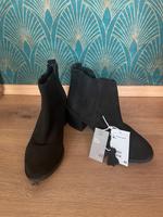 Schwarze Stiefel Wildleder Absatz Klassisch Berlin - Mitte Vorschau