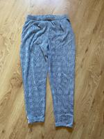 Stoffhose M 38 schwarz weiß kariert Clockhouse C&A Nordrhein-Westfalen - Gladbeck Vorschau
