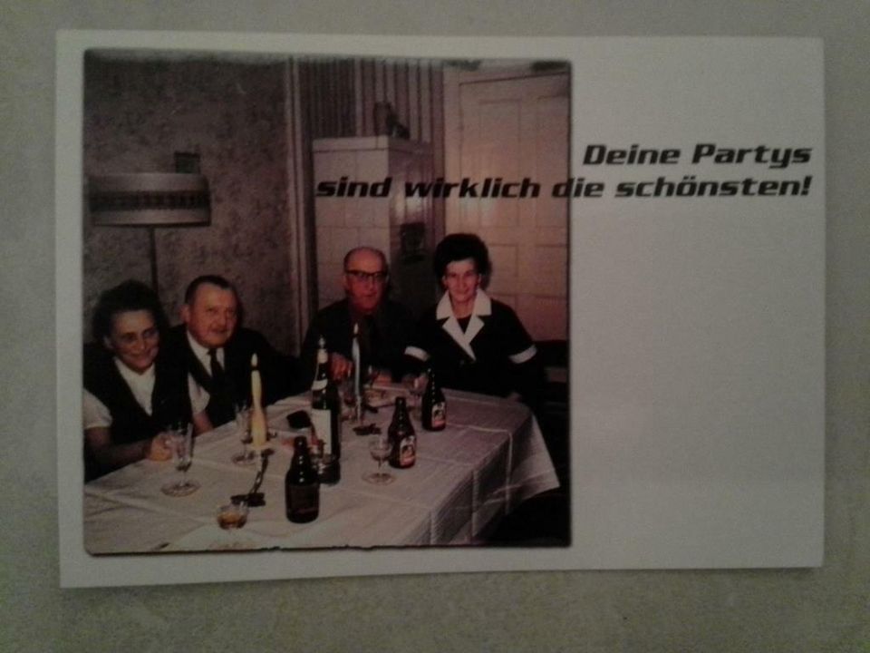 Postkartenset mit frechen Sprüchen und Nostalgiebildern in Hohenstein